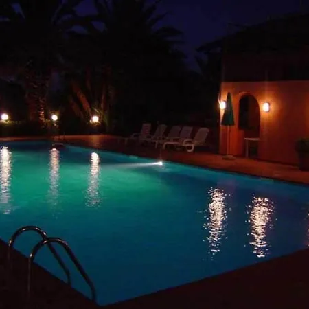 Atmospheric In Sant Irene Torre Vecchia With Garden * San Costantino